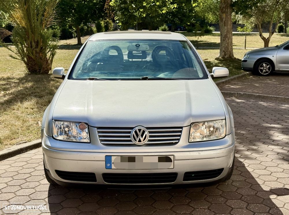 VW Bora 1.9 TDi Highline - 4