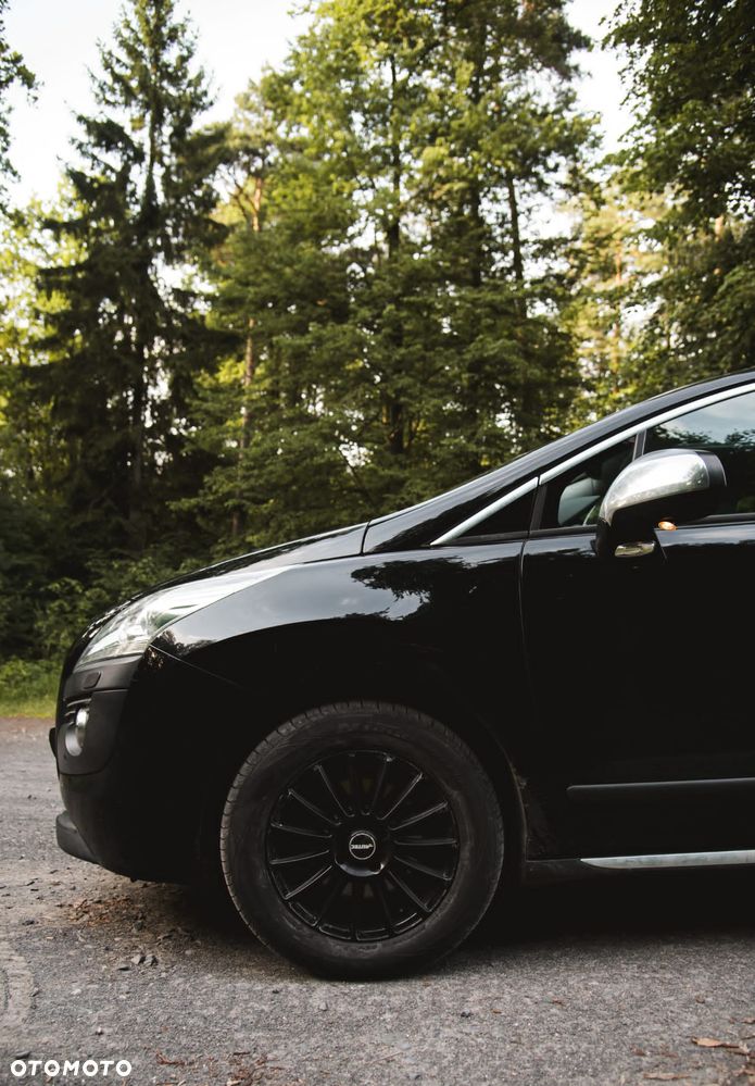Peugeot 3008 HDi 150 Allure - 6