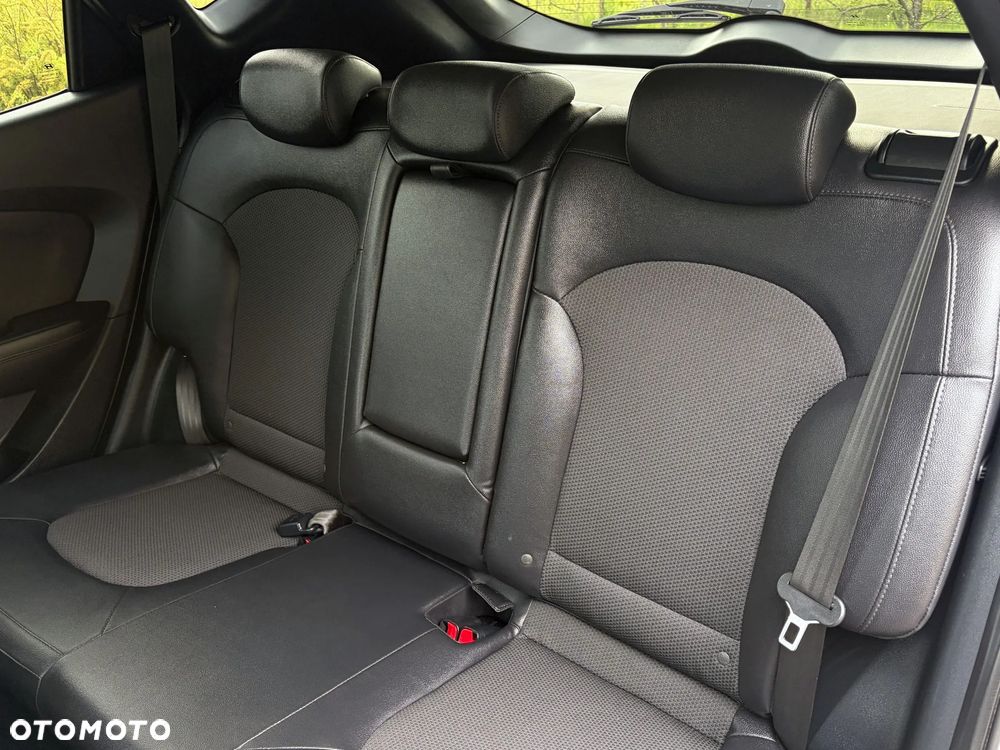 Hyundai ix35 1.7 CRDi 2WD Comfort - 27
