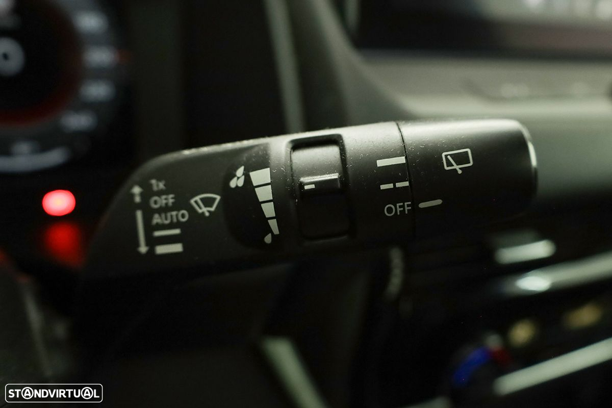 Nissan Qashqai 1.3 DIG-T N-Connecta - 18