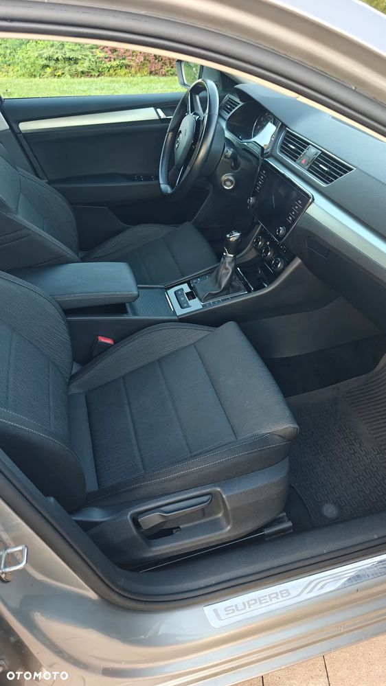 Skoda Superb 1.8 TSI Ambition - 13