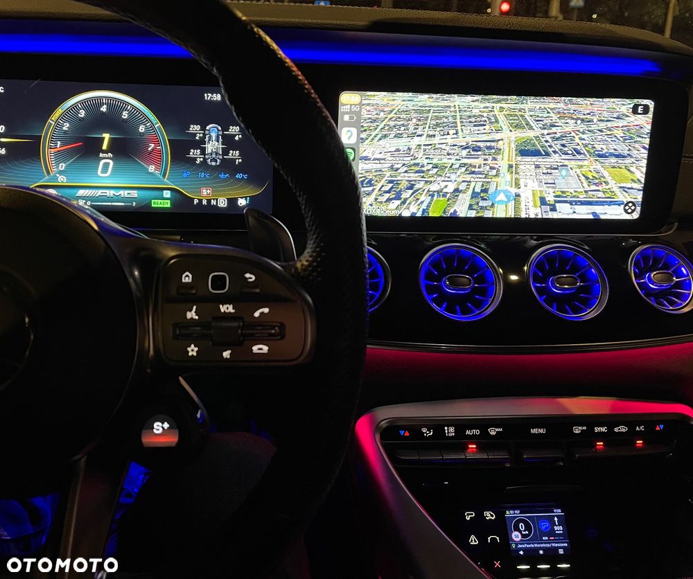 Mercedes-Benz AMG GT 43 4-Matic+ - 12