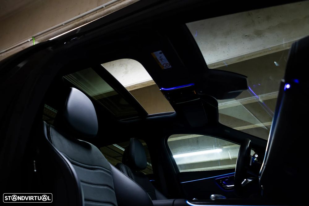 Mercedes-Benz E 300 Standard - 19