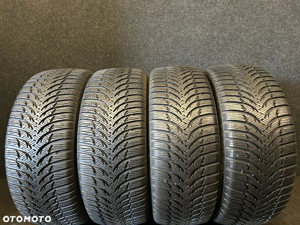 Opony zimowe Kumho WinterCraft WP51 215/55/16 97H XL 4szt. Ładne! - 1