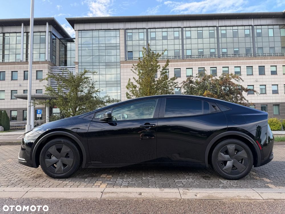 Toyota Prius - 2