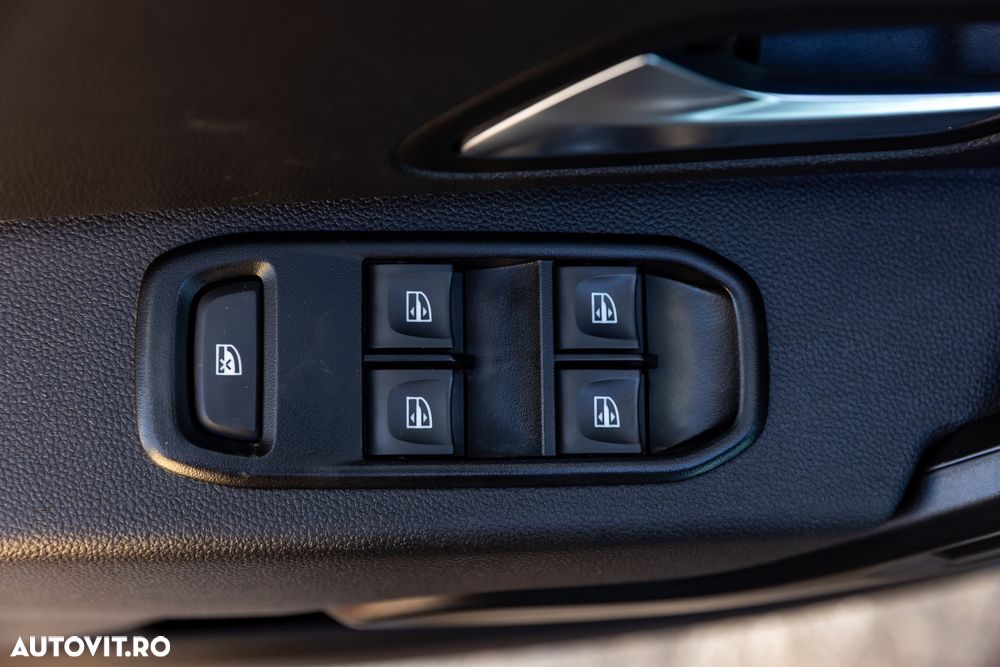 DACIA Duster 2021 — imagine 24