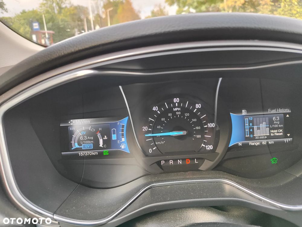 Ford Fusion - 17