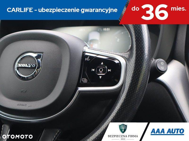 Volvo XC 60 - 18