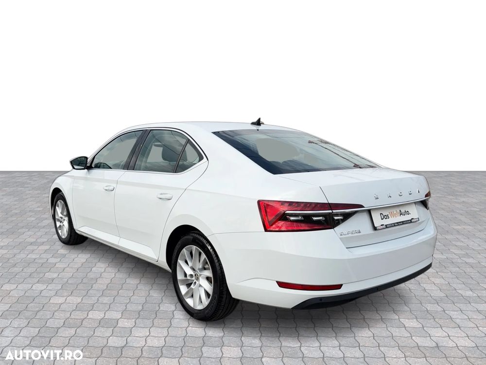 Skoda Superb 2.0 TDI DSG Style - 3