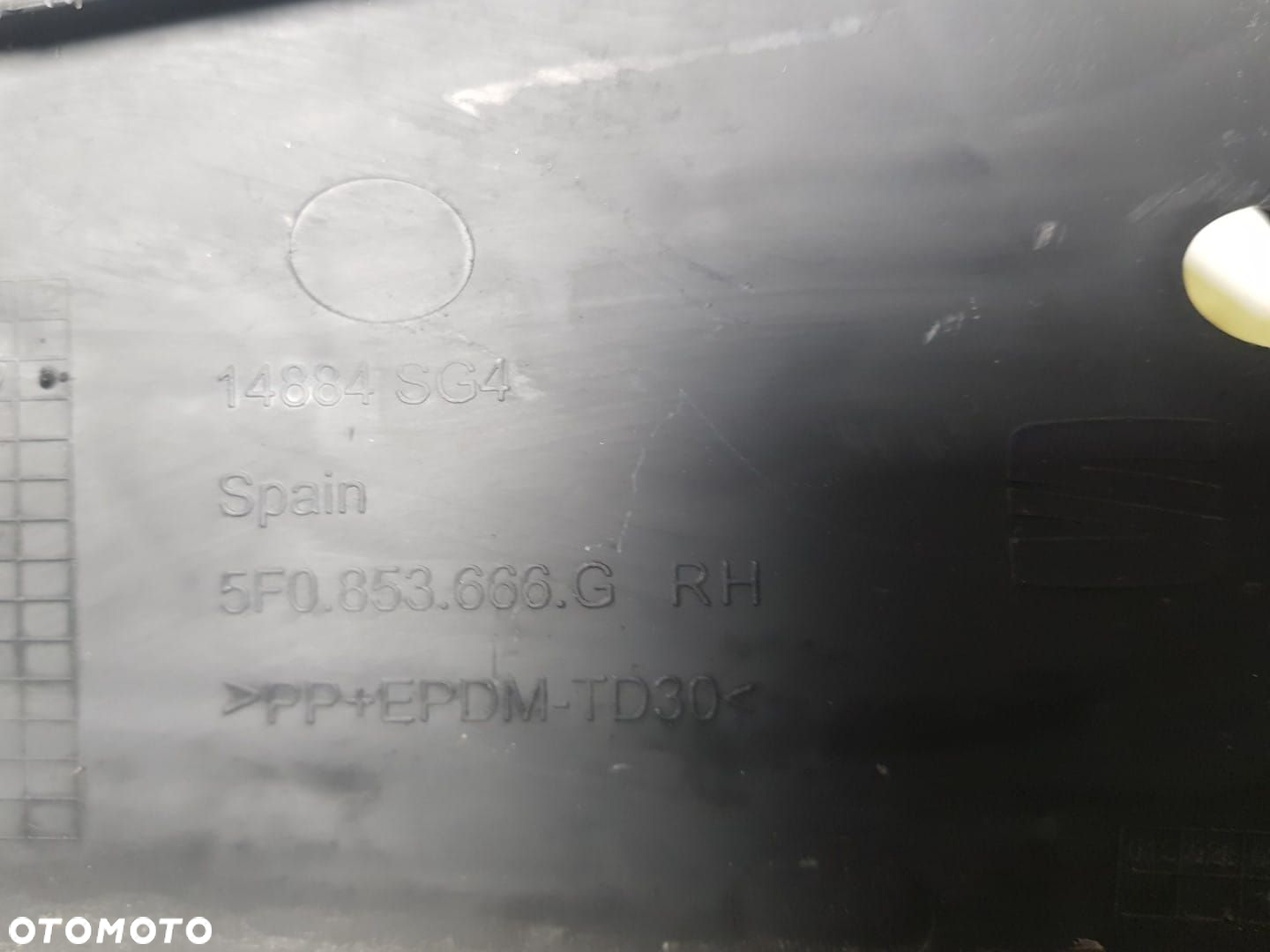 KRATKA ZDERZAK SEAT LEON III LIFT PRAWA 5F0853666G - 5