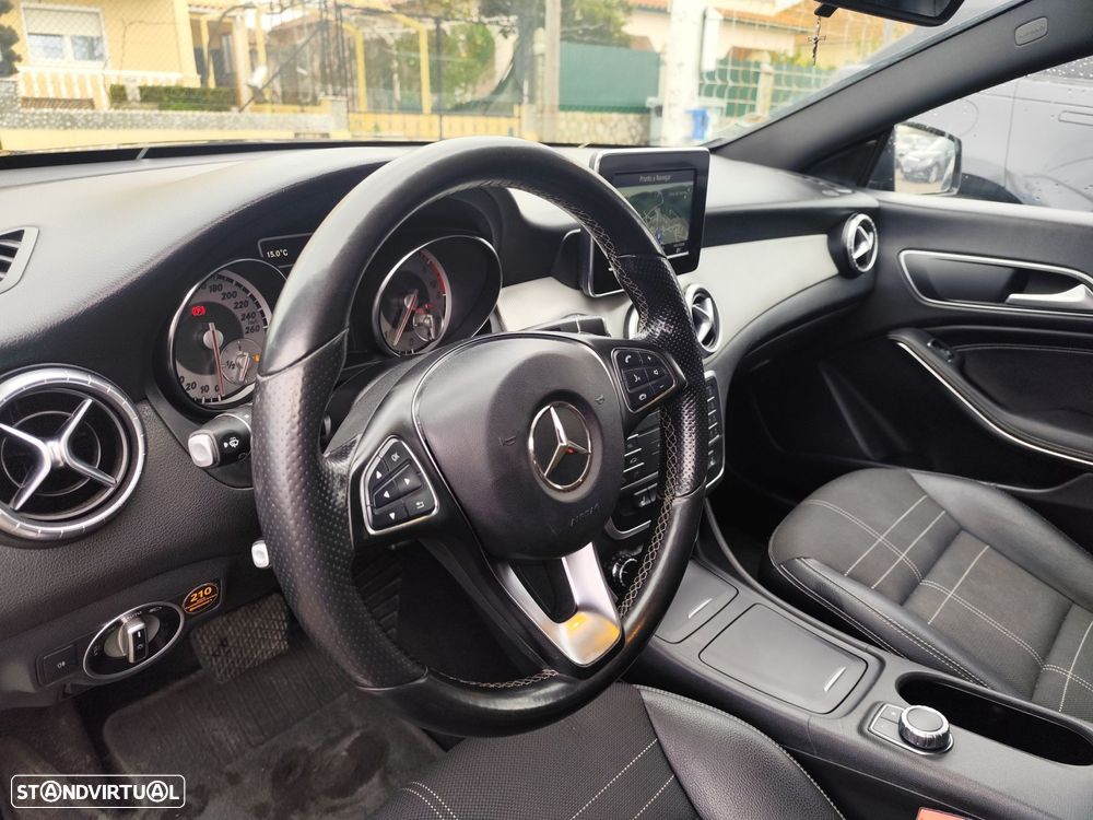 Mercedes-Benz CLA 220 d Shooting Brake AMG Line Aut. - 15