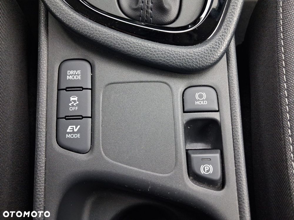 Toyota Yaris Hybrid 1.5 Style - 23