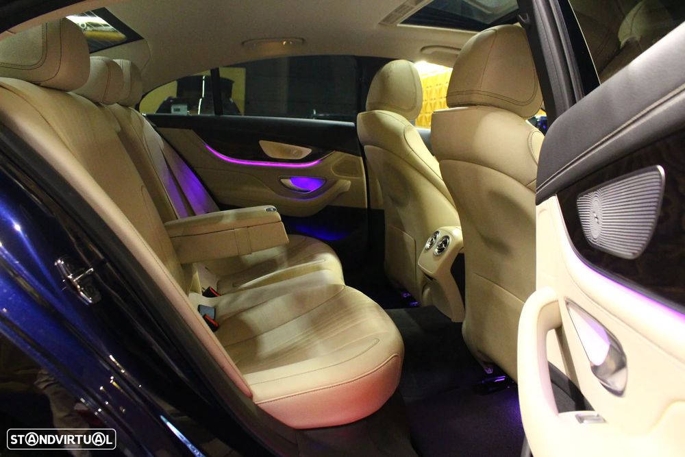 Mercedes-Benz CLS 300 d - 19