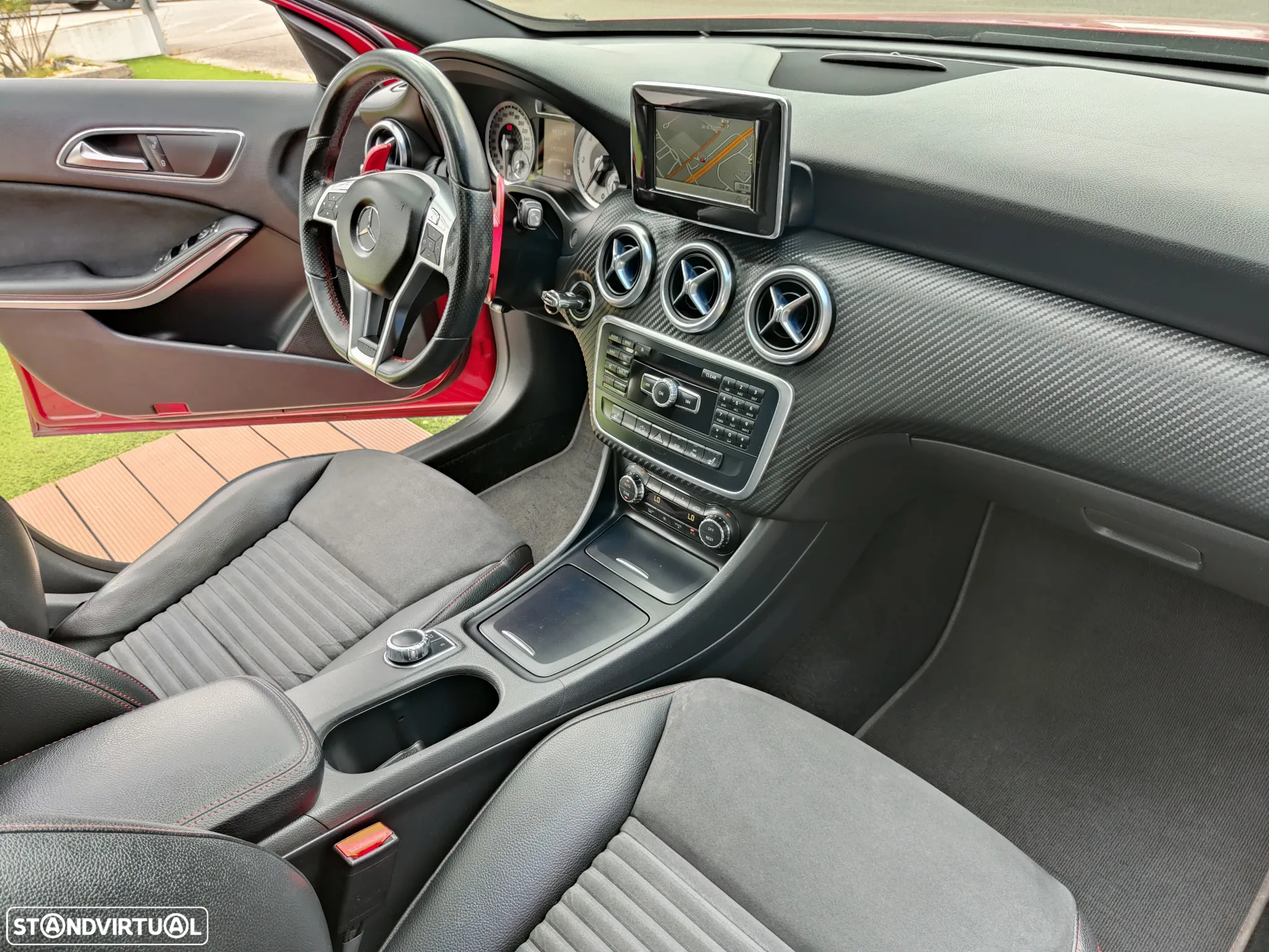 Mercedes-Benz A 220 CDi BE AMG Line Aut. - 29