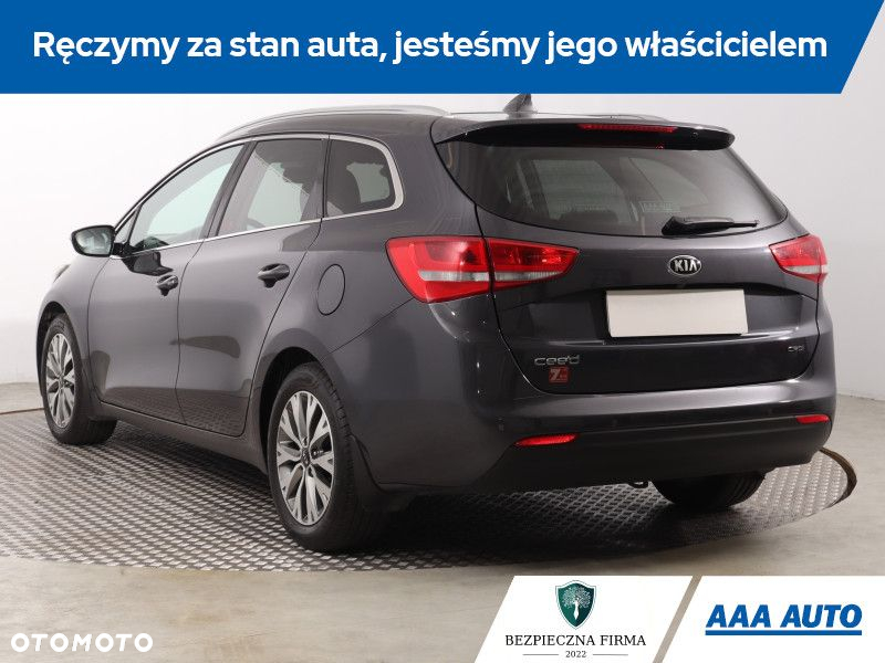 Kia Ceed - 5