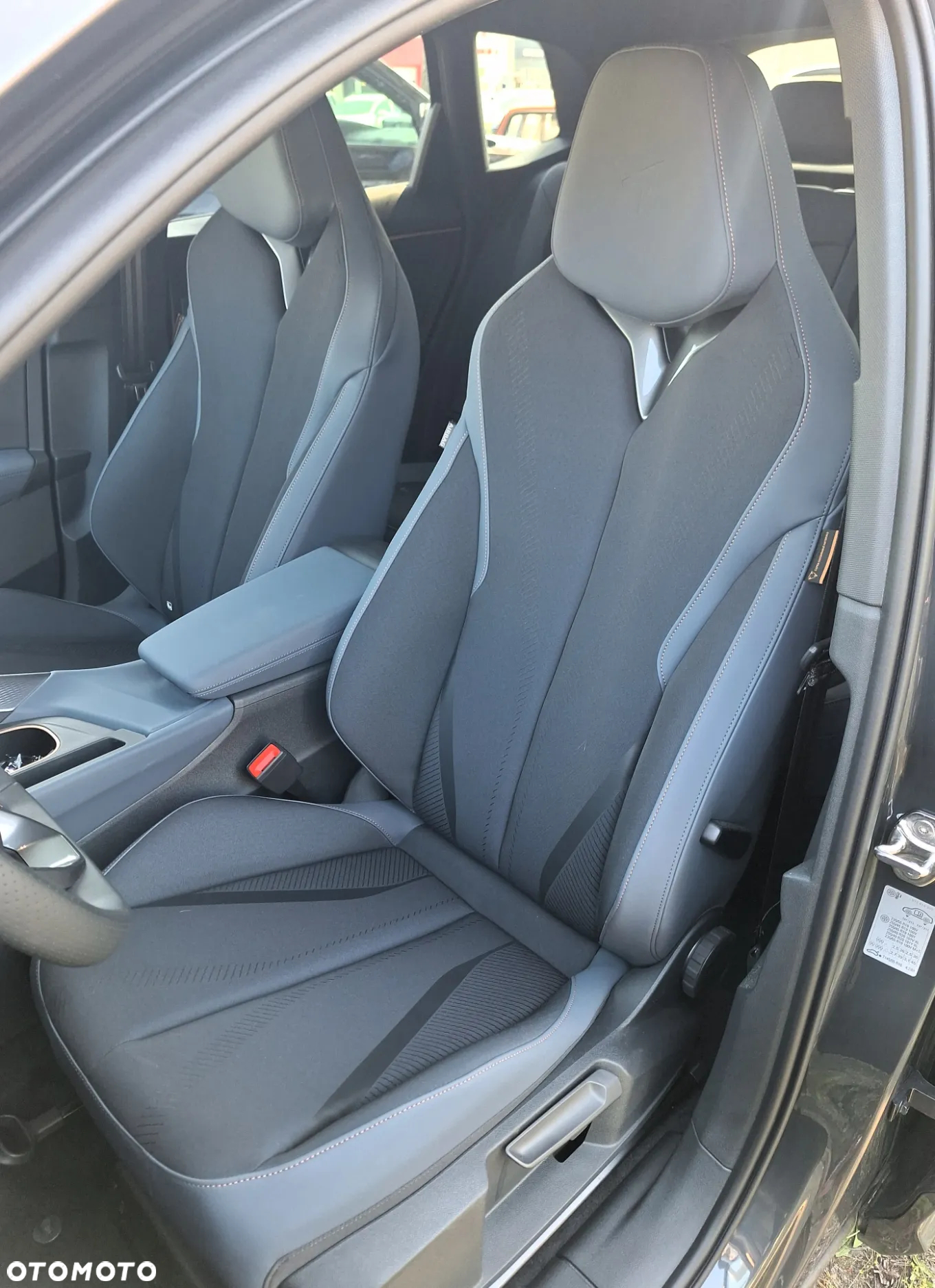 Cupra Terramar 1.5 eTSI DSG - 14
