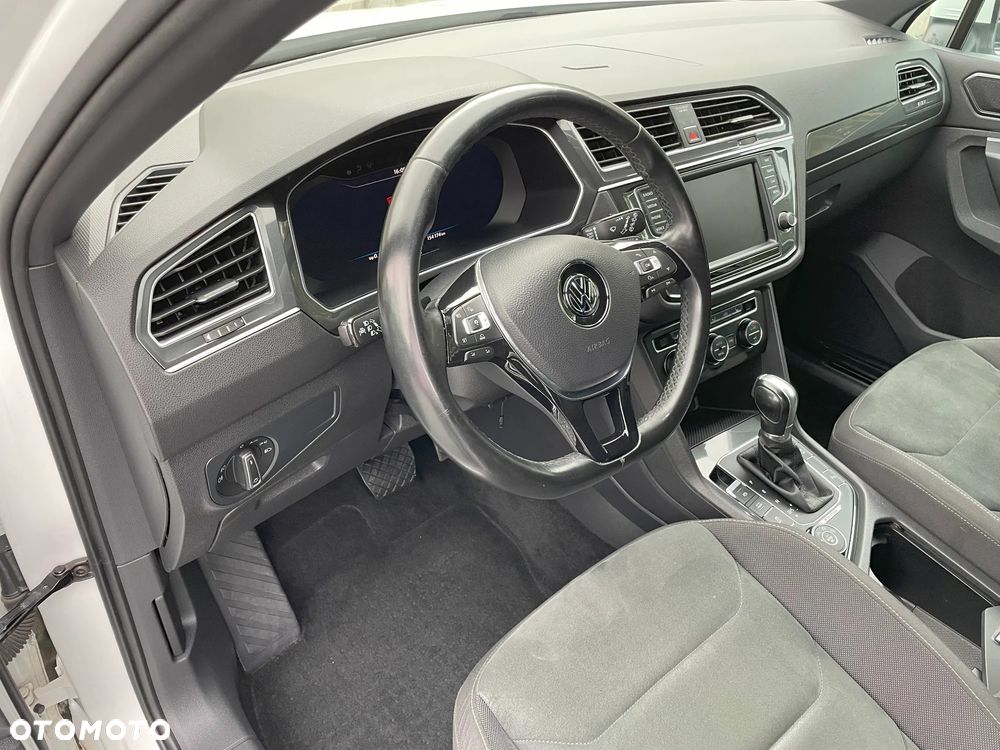Volkswagen Tiguan 2.0 TDI 4Mot Sport&Style DSG - 24