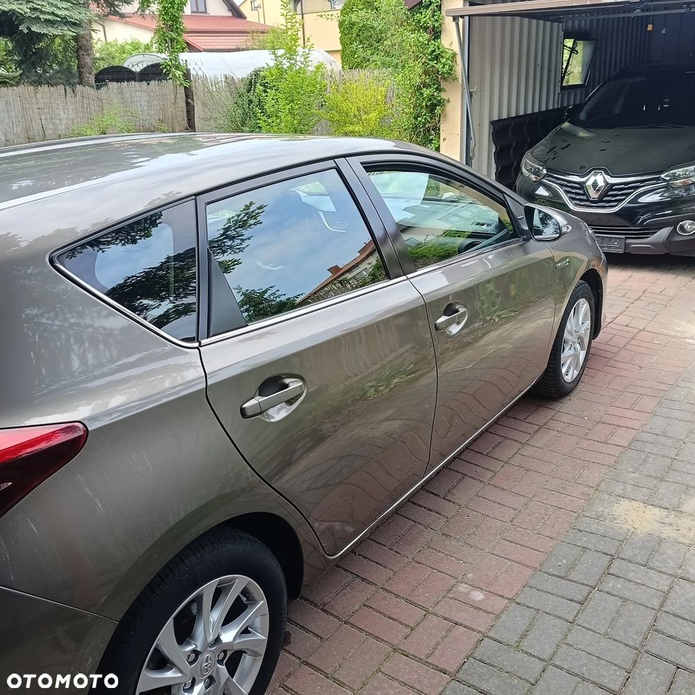 Toyota Auris 1.8 HSD Luna - 9