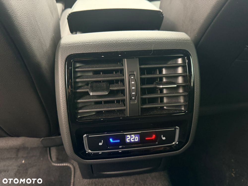 Volkswagen Arteon 2.0 TSI R-Line DSG - 9