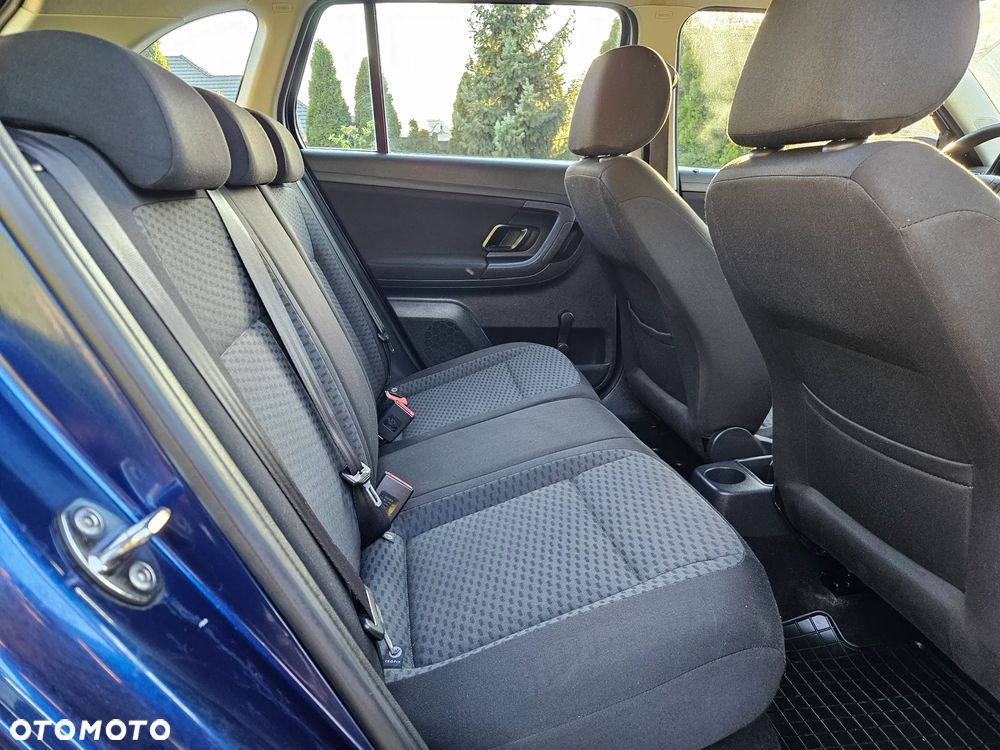 Skoda Fabia 1.2 TSI FAMILY Green tec - 12