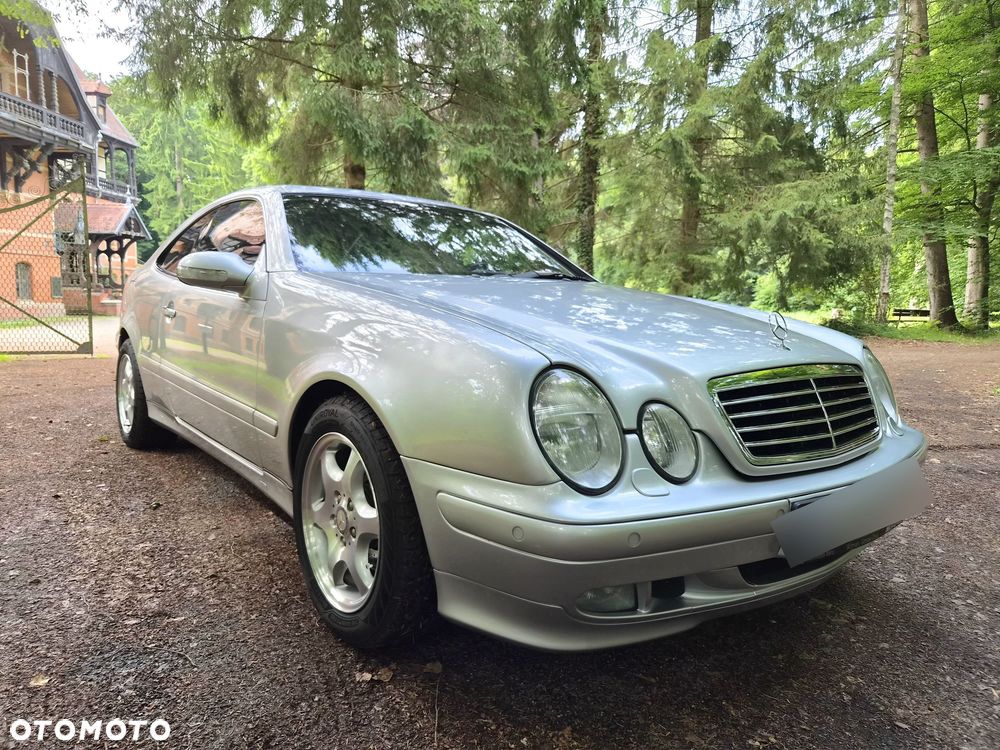 Mercedes-Benz CLK - 5