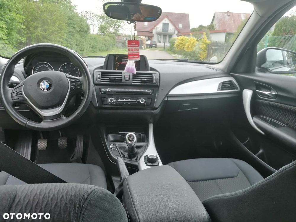 BMW Seria 1 116d Sport Line - 19
