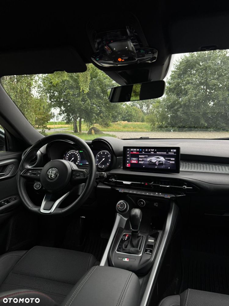 Alfa Romeo Tonale 1.5 T4 GSE mHEV Sprint DCT - 13