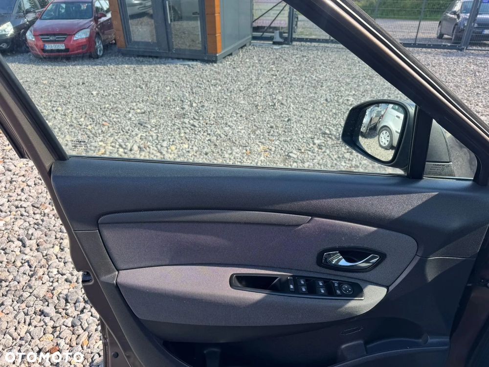 Renault Scenic 1.5dCi TomTom Edition - 10