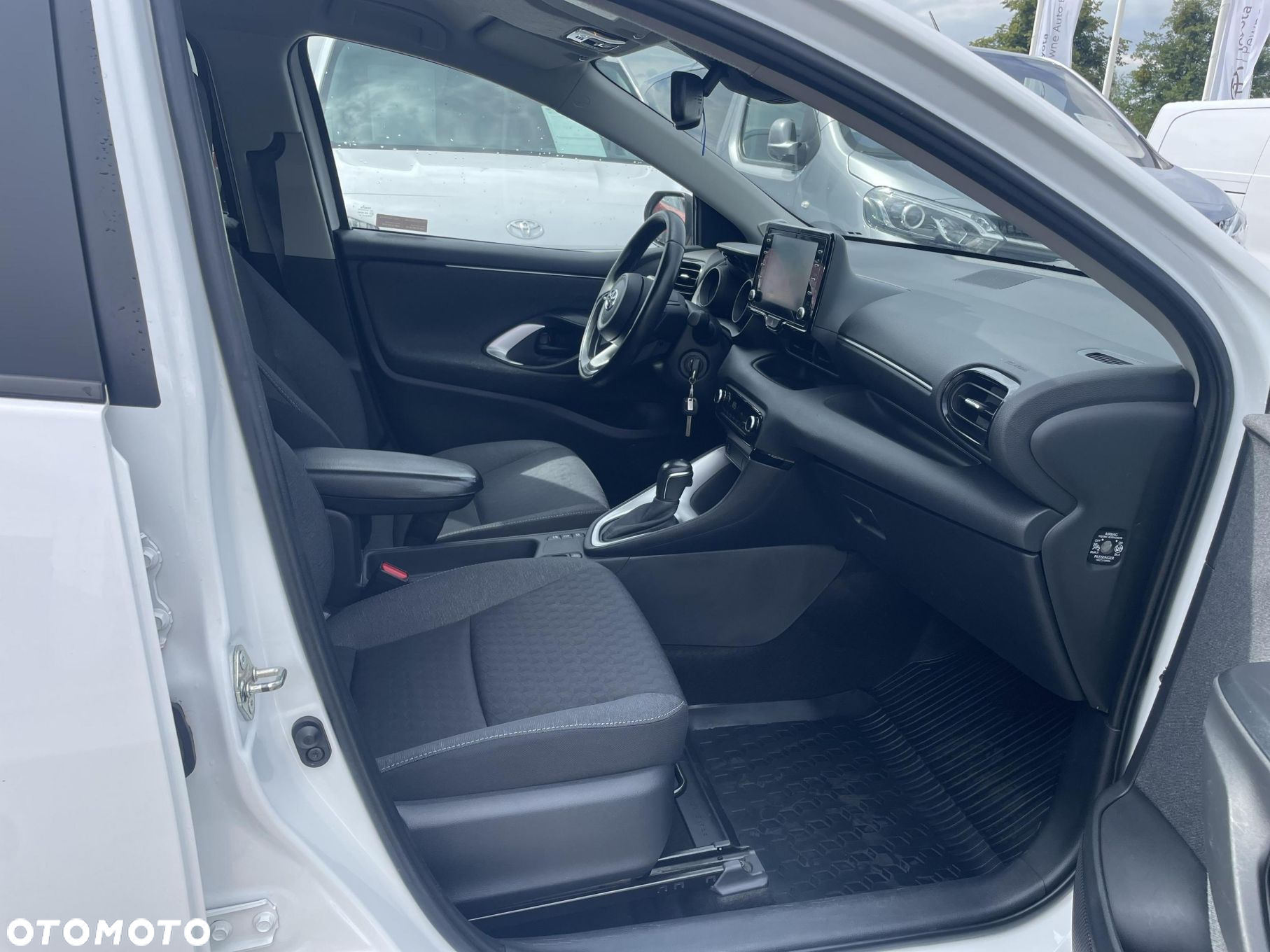 Toyota Yaris Hybrid 1.5 Comfort - 20