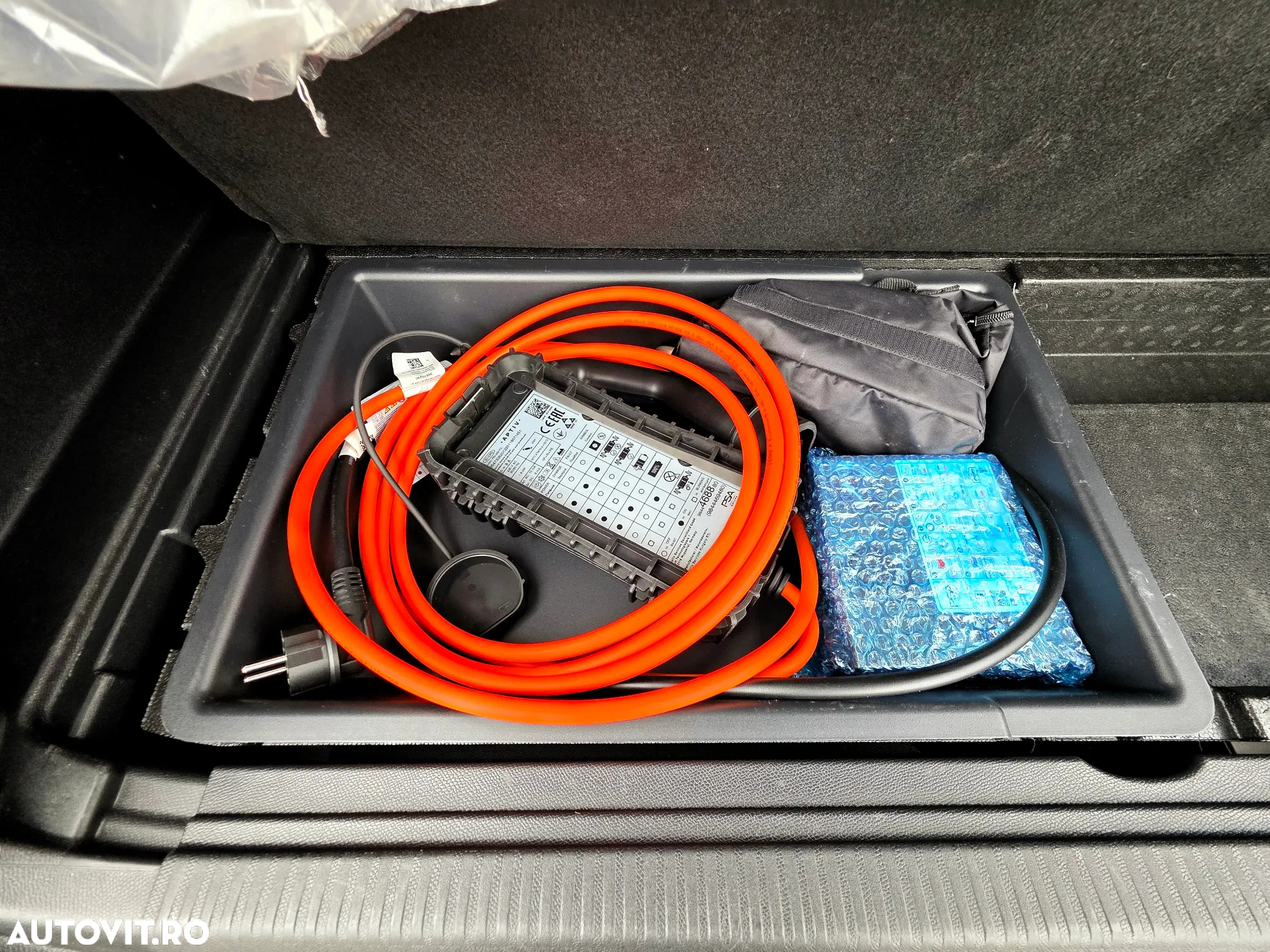 Peugeot 3008 PHEV EAT8 Allure - 18