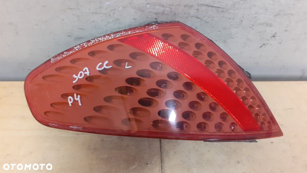 LAMPA TYŁ TYLNA LEWA PEUGEOT 307 CC