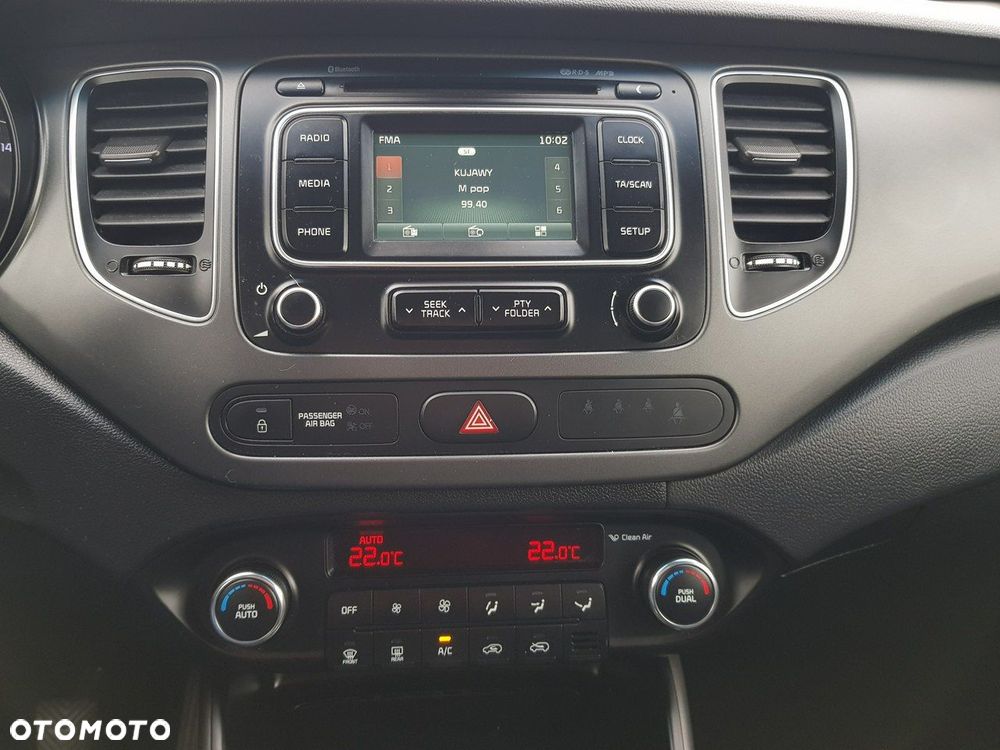 Kia Carens 1.7 CRDi Vision - 19