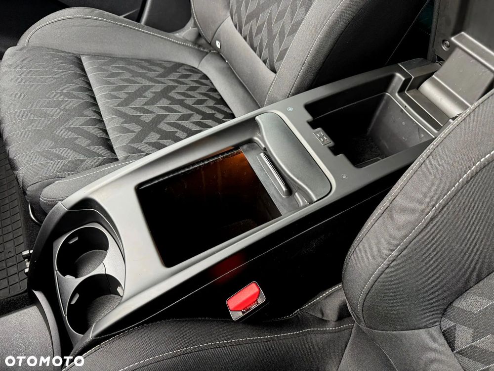 Renault Grand Scenic - 14