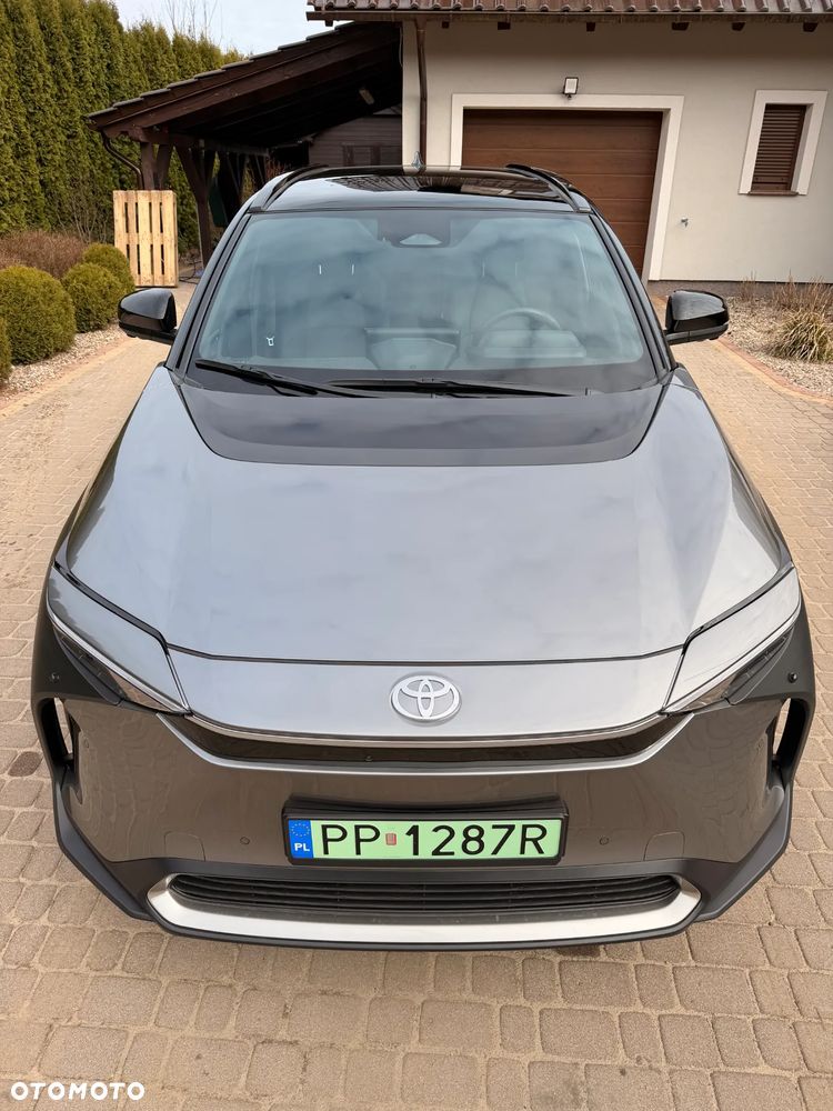 Toyota bZ4X 71.4kWh 4x4 Executive - 5