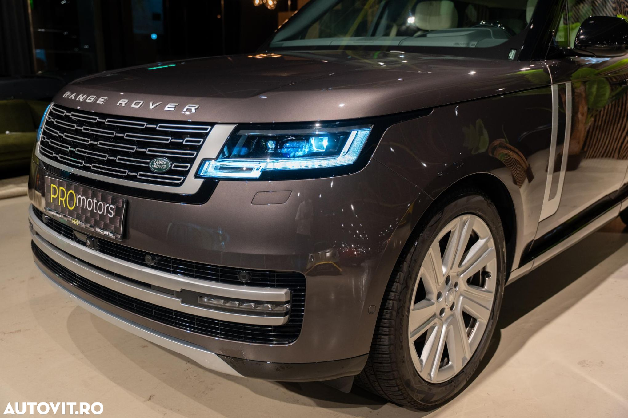 Land Rover Range Rover - 7