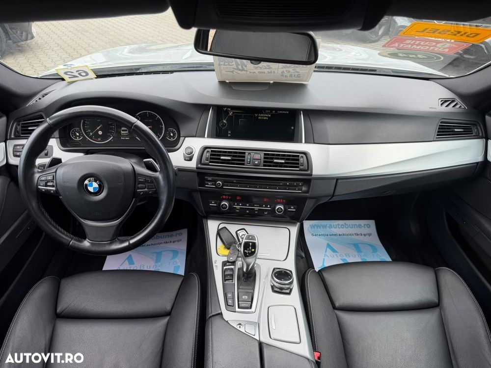 BMW Seria 5 525d xDrive AT - 10