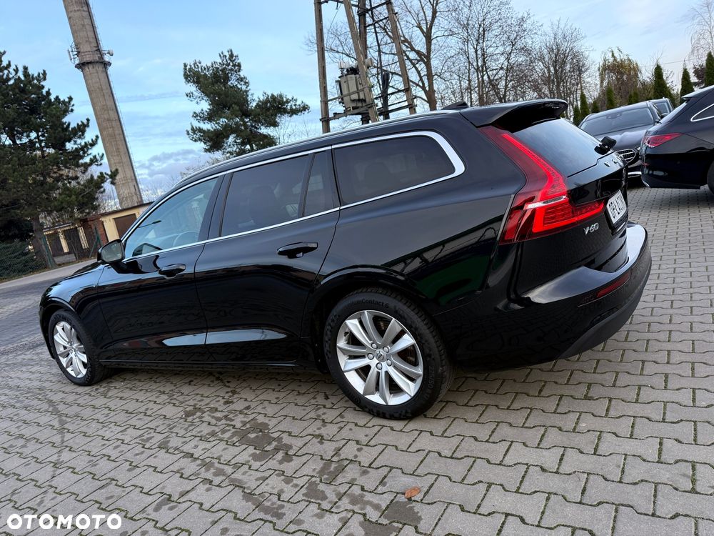 Volvo V60 D3 Drive-E Momentum - 29
