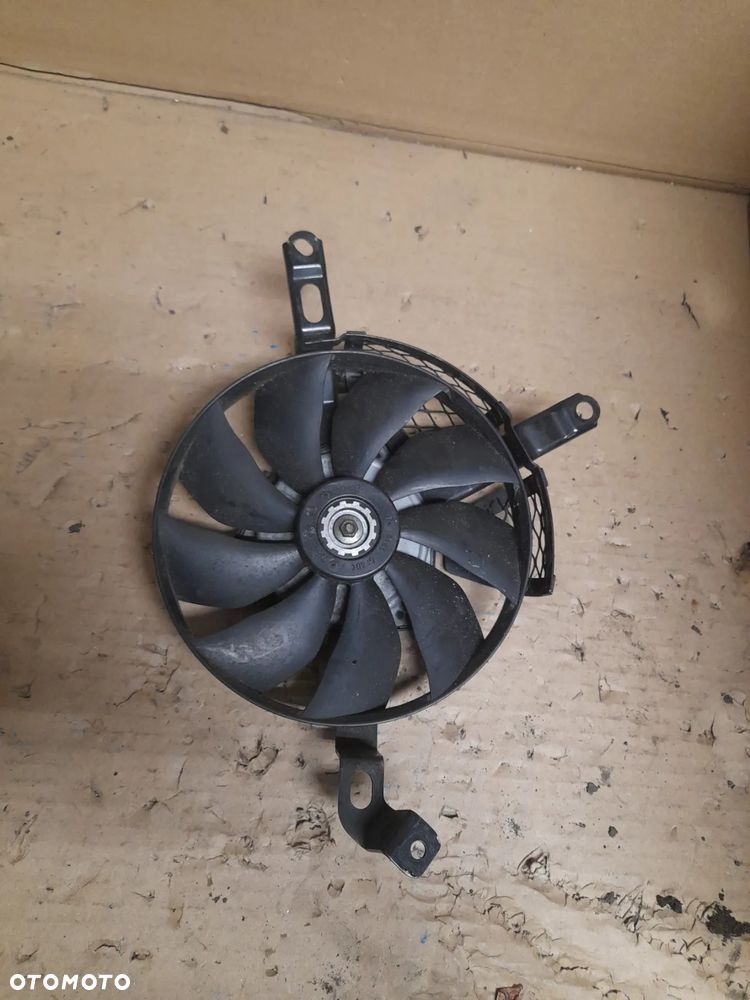 0650004100 WENTYLATOR WENTYLATOR CHŁODNICY Suzuki DL 650A 2012-2015 2013 - 4