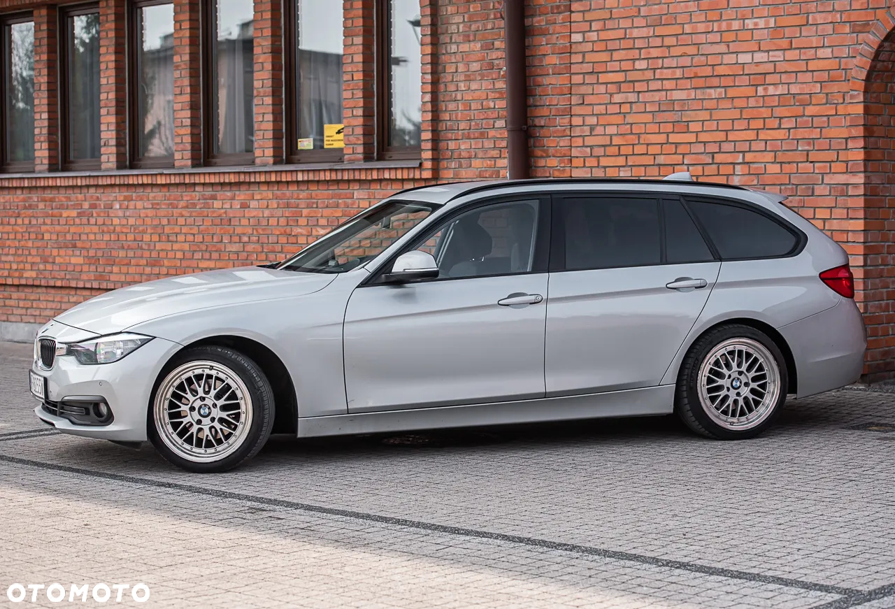 BMW Seria 3 318d - 7