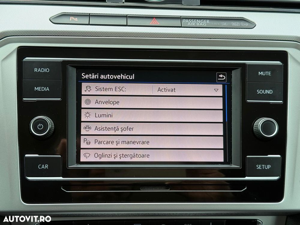 Volkswagen Passat Variant 2.0 TDI (BlueMotion Technology) Comfortline - 35