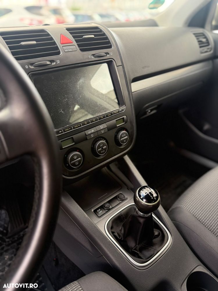 Volkswagen Jetta 1.4 TSI Comfortline - 11