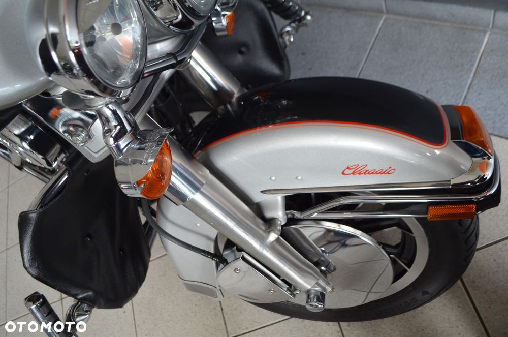 Harley-Davidson FLHT Electra Glide Standard - 7