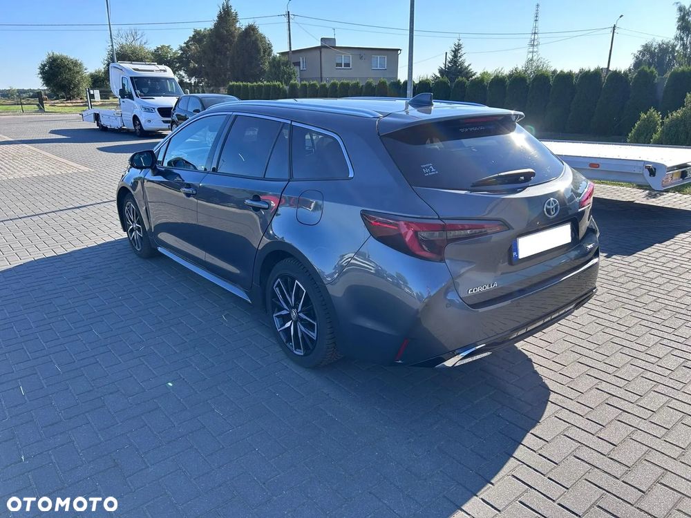 Toyota Corolla 1.8 Hybrid Executive - 2