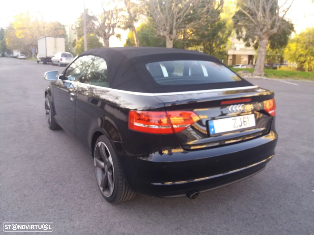 Audi A3 Cabrio 1.6 TDi DPF Attraction - 11
