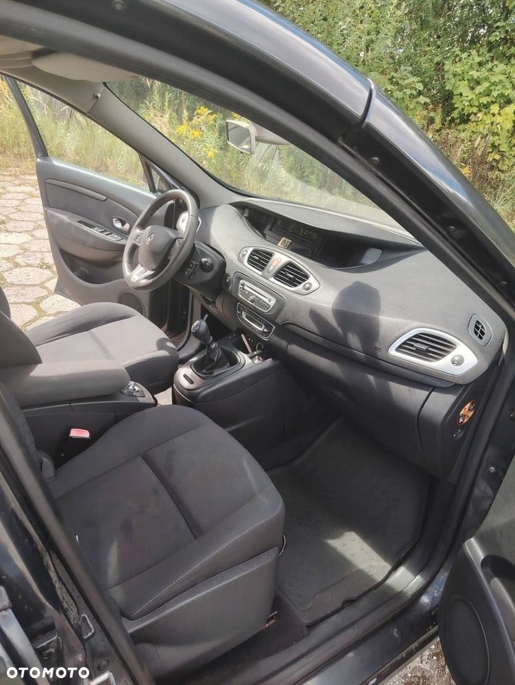Renault Scenic - 5