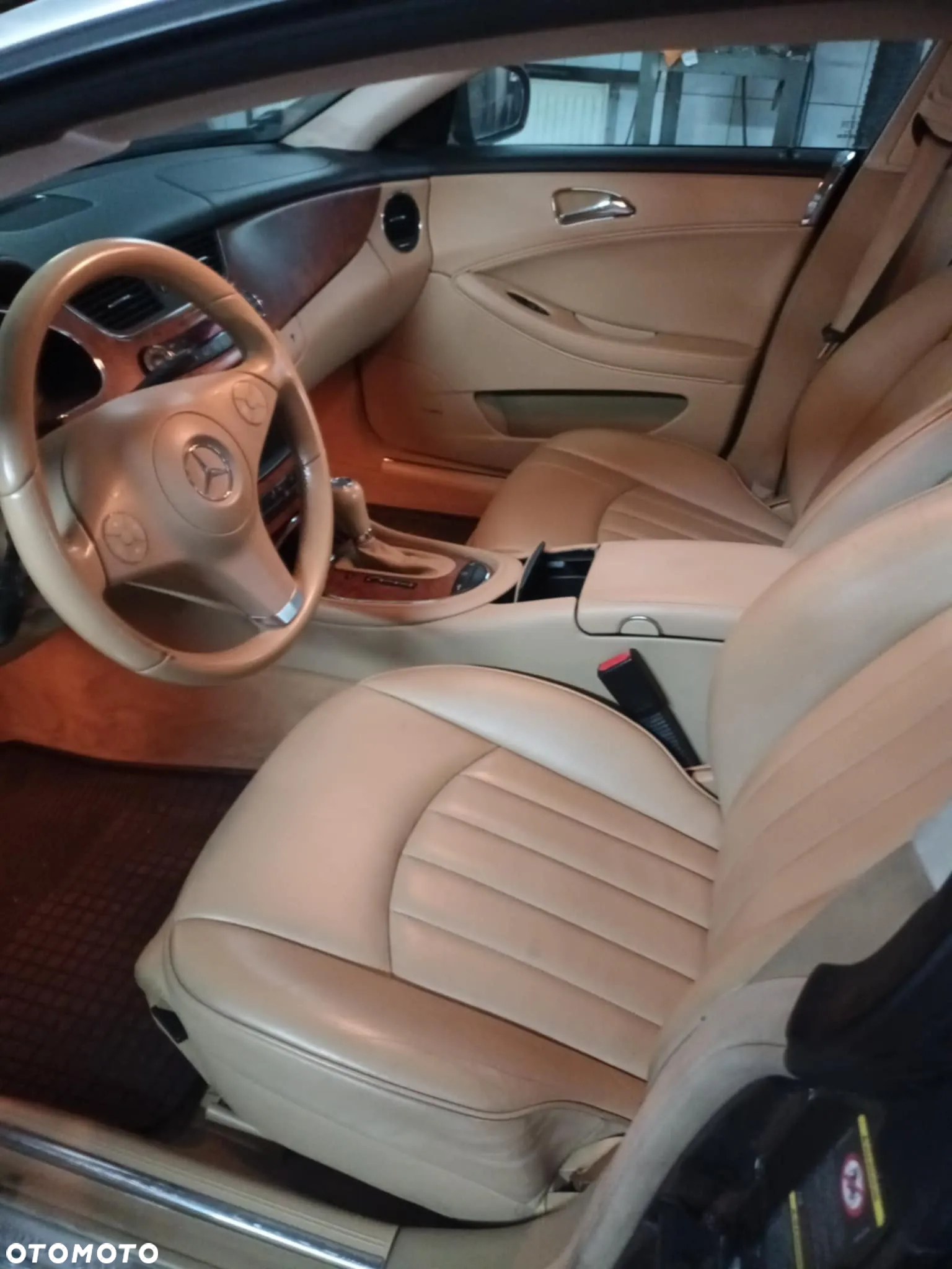 Mercedes-Benz CLS 350 CGI - 3