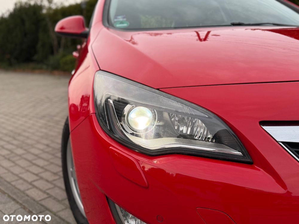 Opel Astra 1.6 Turbo Automatik Color Edition - 21