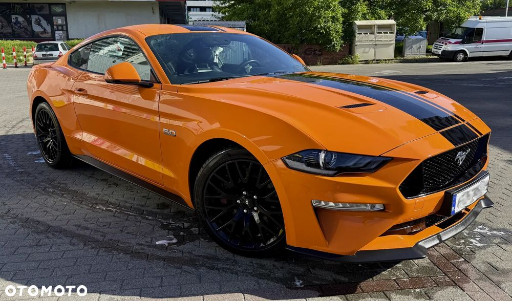 Ford Mustang - 2