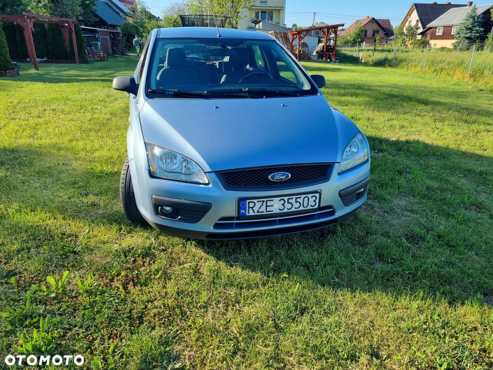 Ford Focus - 1