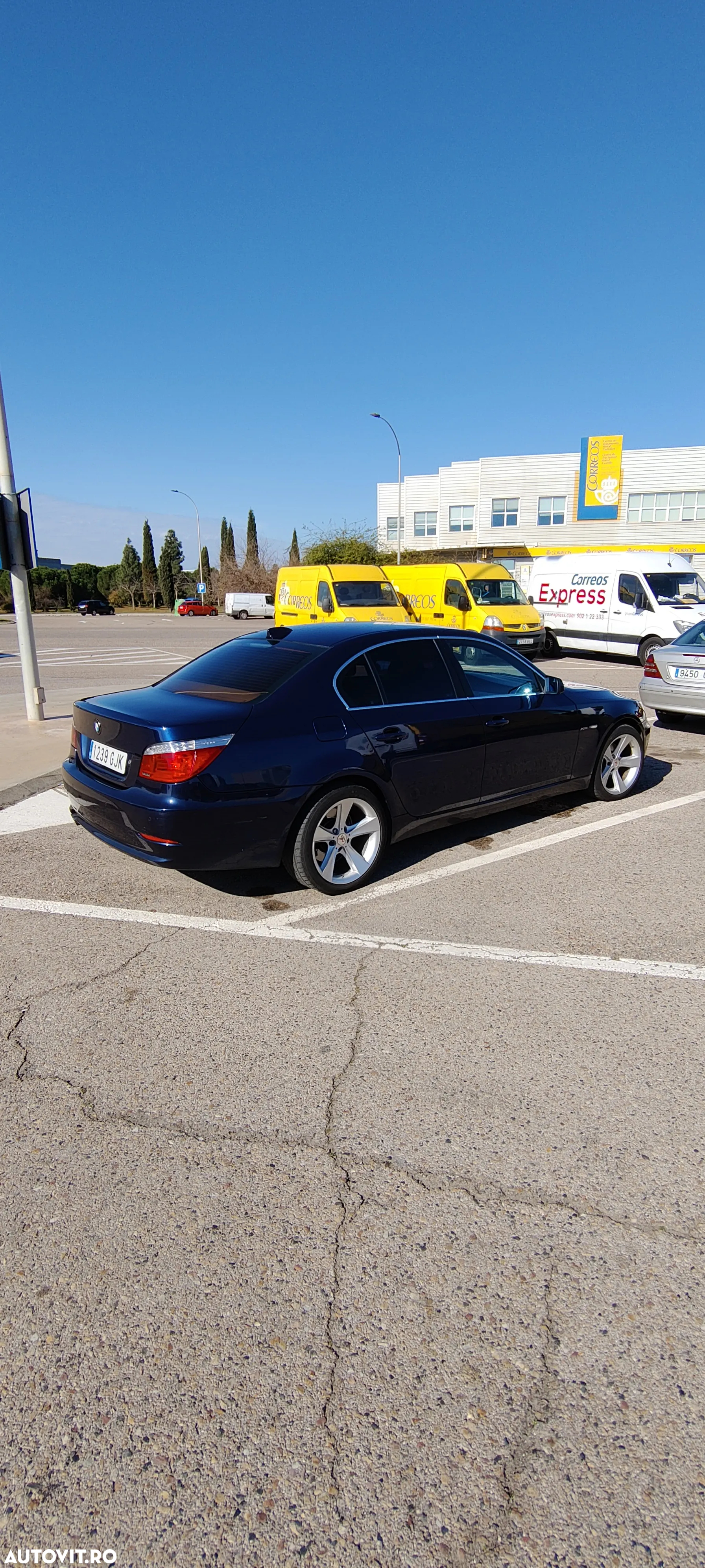 BMW Seria 5 525d xDrive - 20